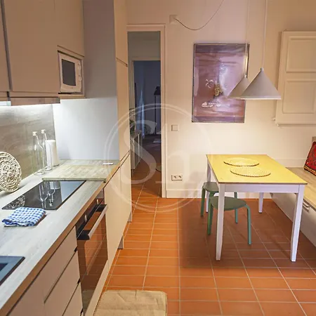Maravilloso En Poble Sec Apartment Barcelona